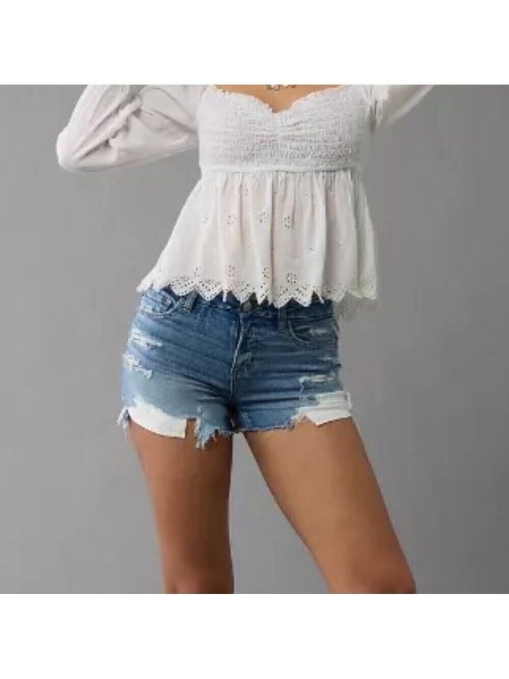 NWT American Eagle Next Level Curvy Ripped High-Waisted Denim Short 2